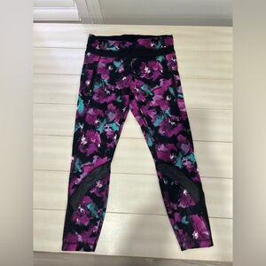 Lululemon size 8 leggings